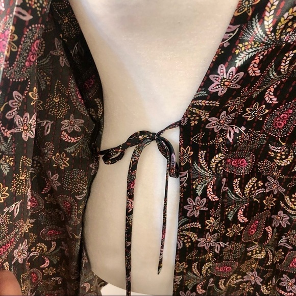 Victoria’s Secret Robe - Picture 10 of 14